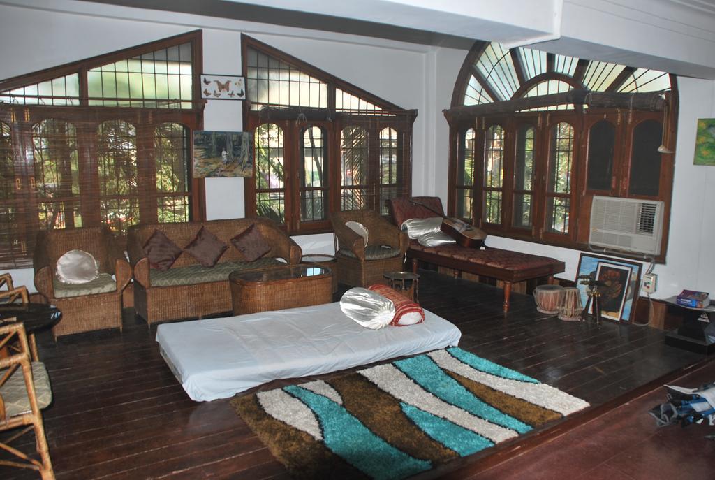 Hilltop Lodge Gauháti Kültér fotó